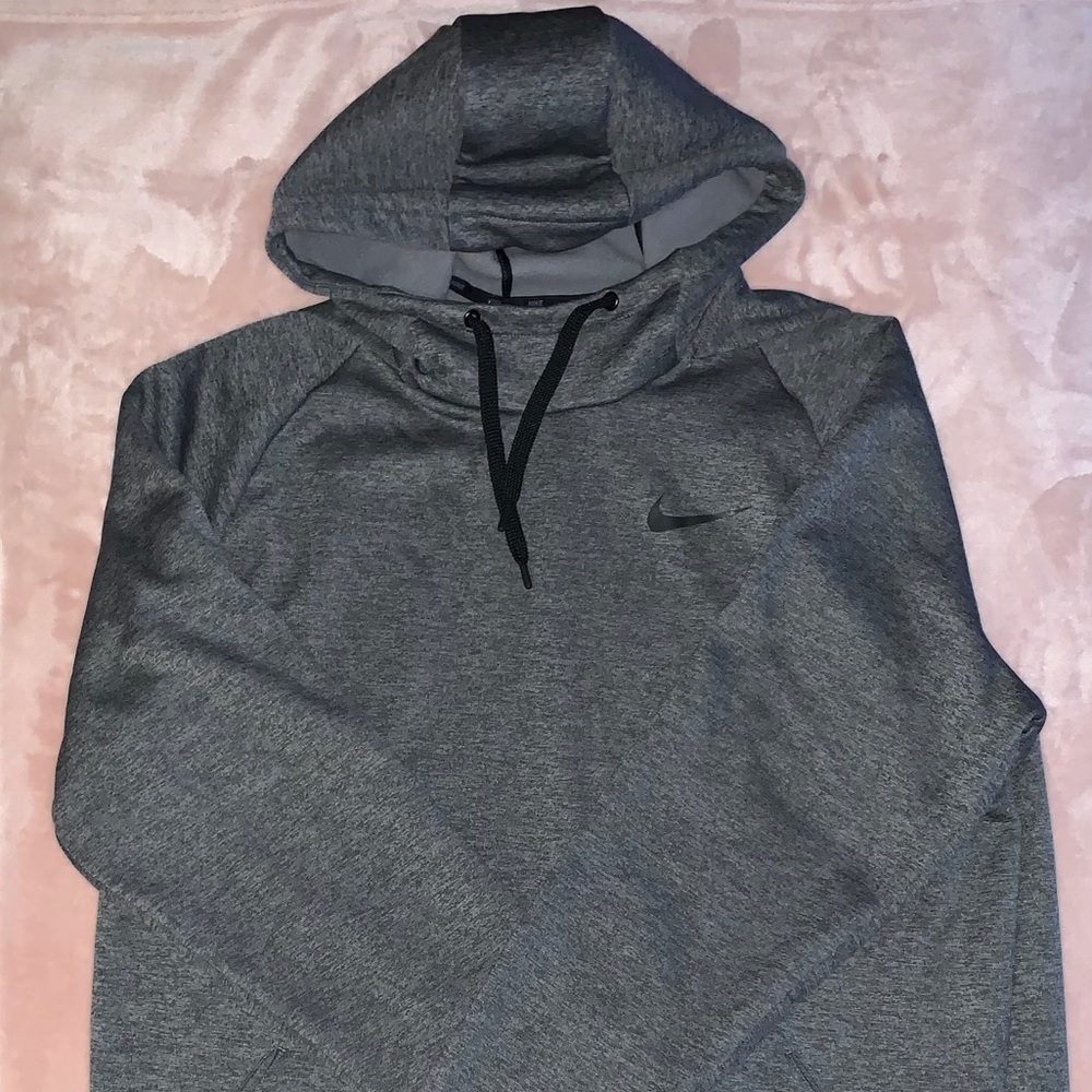 Men’s Tall Nike Dri-fit hoodie